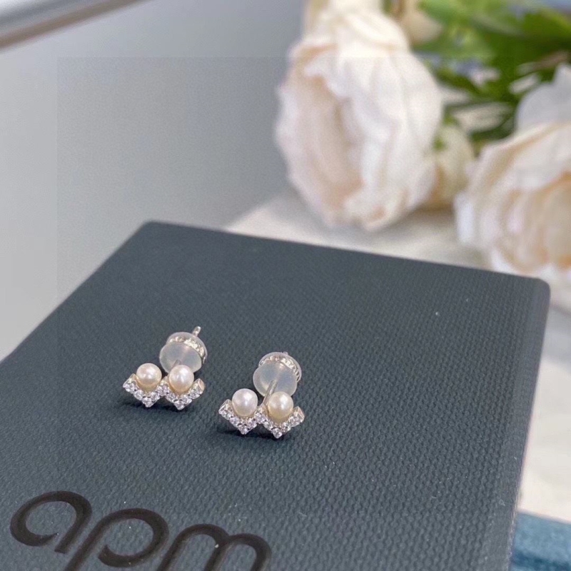 Apm Earrings